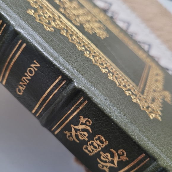 Elegant Green and Gold Decorative Book By CANNON Rare 1989 - Picture 7 of 9